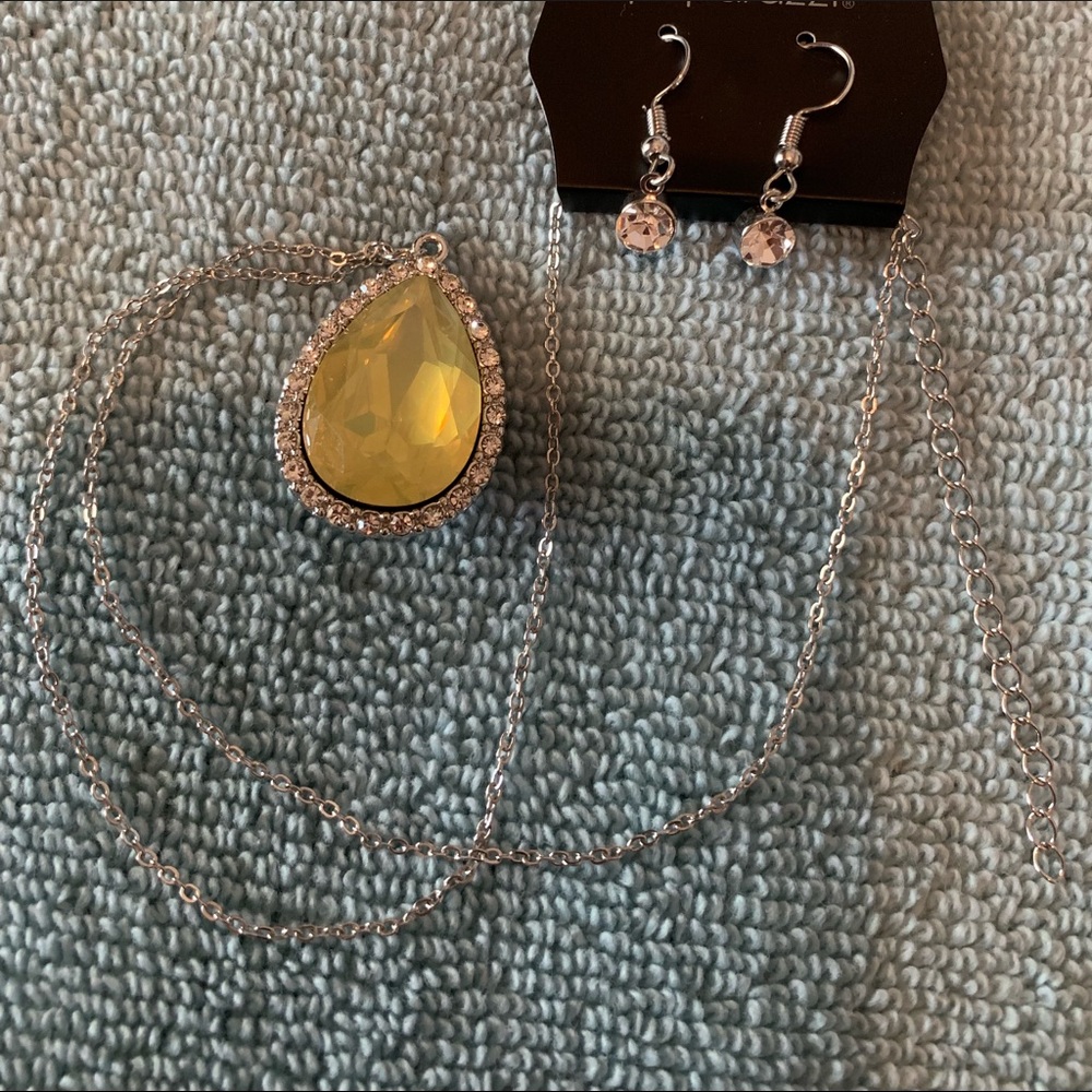 Necklace & earrings